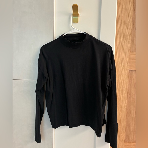 Everlane Black Longsleeve Mockneck - Picture 1 of 2
